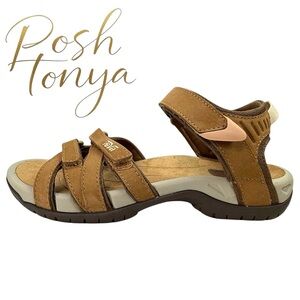 Teva Tirra Leather Hiking Sandals Honey Brown Size 7 Outdoor Gorpcore